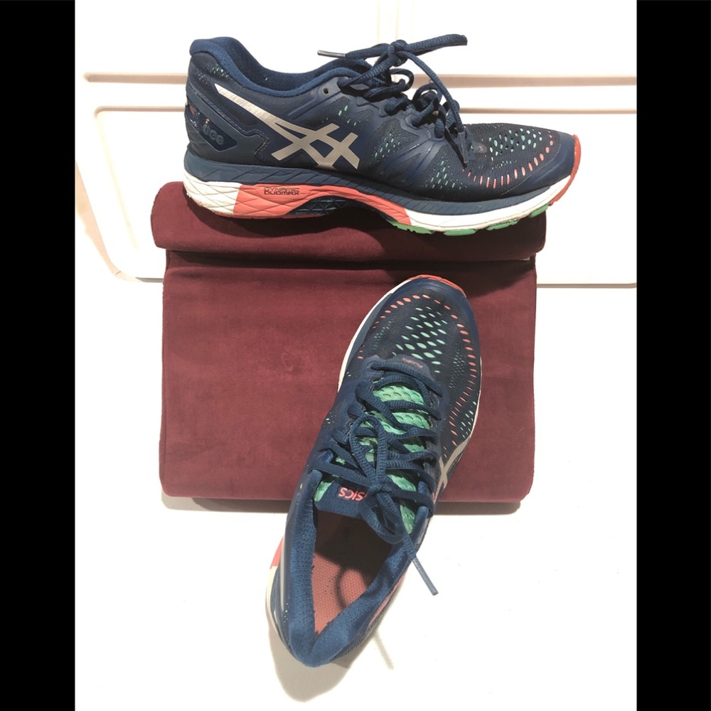 ASICS worn condition still lots of life left! Size 8 - Picture 1 of 3